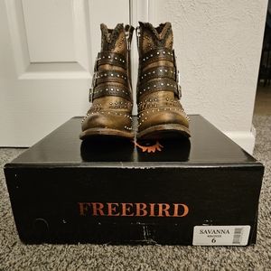 Freebird by Steven - Savanna size 6